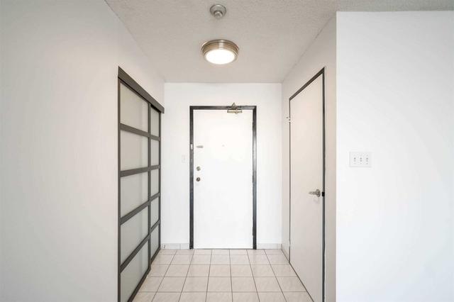 2209 - 3 Rowntree Rd, Condo with 2 bedrooms, 2 bathrooms and 1 parking in Toronto ON | Image 35