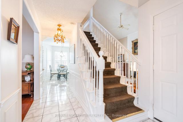 2130 Donald Rd, House detached with 2 bedrooms, 3 bathrooms and 4 parking in Burlington ON | Image 37