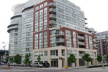 402 - 550 Queens Quay, Condo with 1 bedrooms, 1 bathrooms and 1 parking in Toronto ON | Image 1