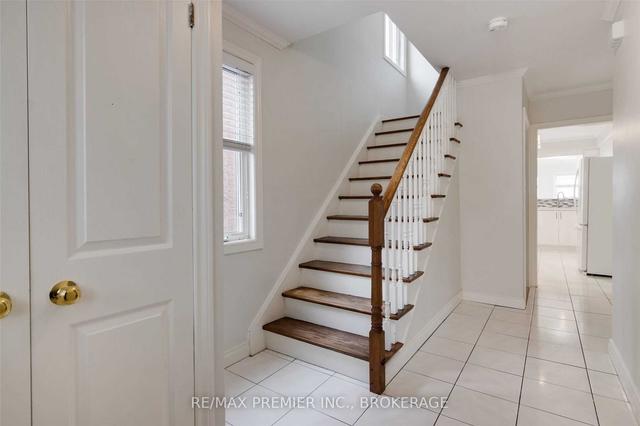 328 Gilbert Ave, House detached with 3 bedrooms, 2 bathrooms and 5 parking in Toronto ON | Image 35