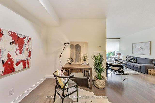 103 - 21 Scollard St, Condo with 1 bedrooms, 1 bathrooms and 0 parking in Toronto ON | Image 3