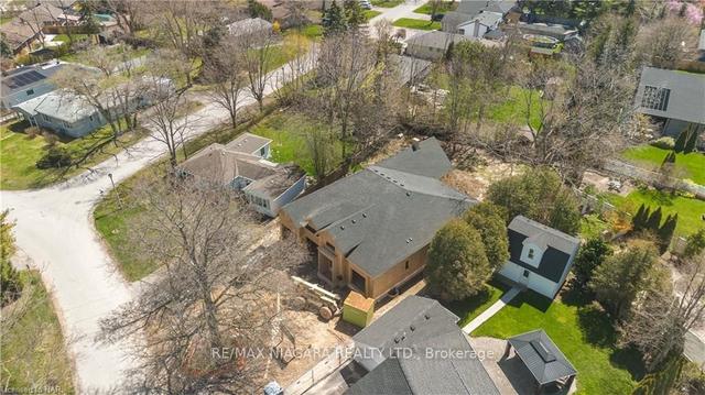 7 Circle St, House detached with 3 bedrooms, 3 bathrooms and 6 parking in Niagara on the Lake ON | Image 9