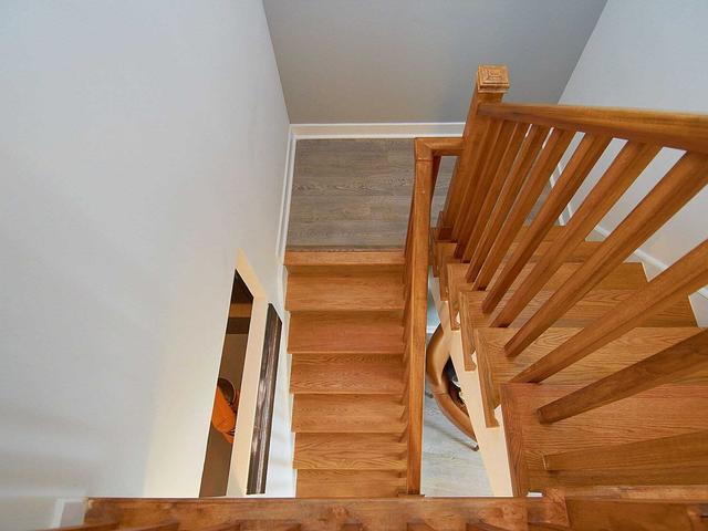 th5 - 11 Superior Ave, Townhouse with 2 bedrooms, 2 bathrooms and 1 parking in Toronto ON | Image 2