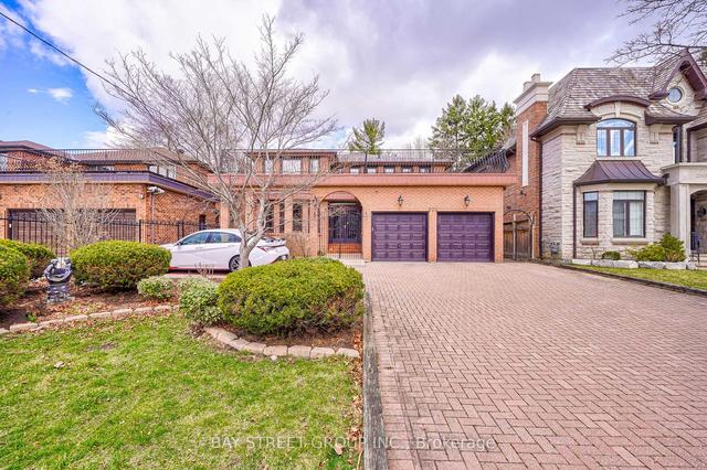 222 Hollywood Ave, House detached with 5 bedrooms, 7 bathrooms and 6 parking in Toronto ON | Image 1