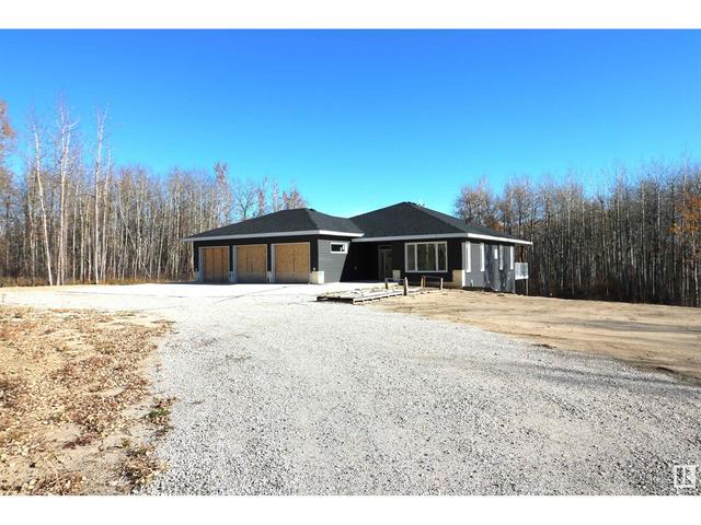 54325 Rge Rd 31, House detached with 5 bedrooms, 3 bathrooms and null parking in Lac Ste. Anne County AB | Image 2