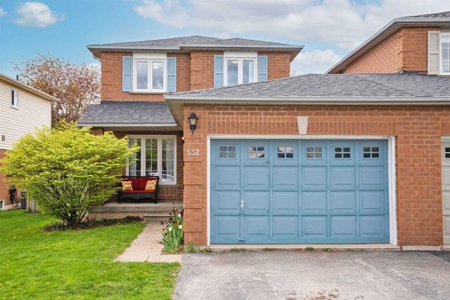 532` Eliza Cres, House attached with 3 bedrooms, 2 bathrooms and 3 parking in Burlington ON | Image 1