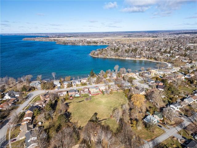 95 Lakeshore Boulevard, House detached with 4 bedrooms, 1 bathrooms and 3 parking in Kingston ON | Image 46