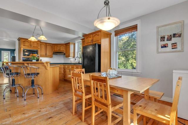 4819 Battersea Road, House detached with 4 bedrooms, 2 bathrooms and 6 parking in South Frontenac ON | Image 6