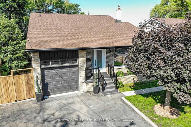 46 Barkwin Dr, House detached with 3 bedrooms, 3 bathrooms and 5 parking in Toronto ON | Image 28