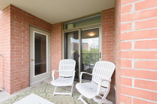 603 - 442 Maple Ave, Condo with 2 bedrooms, 2 bathrooms and 1 parking in Burlington ON | Image 10