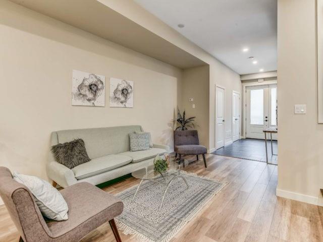 261 Bingham Ave, House detached with 3 bedrooms, 4 bathrooms and 1 parking in Toronto ON | Image 4