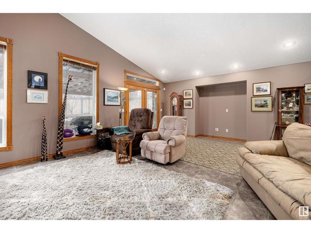 15206 49a St Nw, House detached with 3 bedrooms, 3 bathrooms and null parking in Edmonton AB | Image 12
