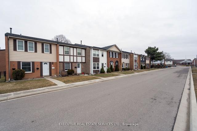 97 - 900 Central Park Dr, Townhouse with 3 bedrooms, 3 bathrooms and 1 parking in Brampton ON | Image 34