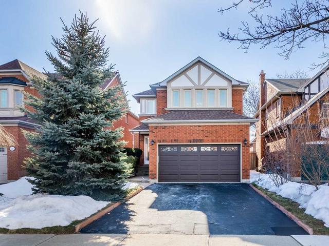 5903 Tayside Cres, House detached with 4 bedrooms, 3 bathrooms and 4 parking in Mississauga ON | Image 1