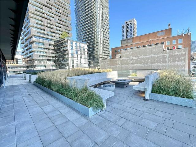 3911 - 8 Eglinton Ave E, Condo with 2 bedrooms, 2 bathrooms and 1 parking in Toronto ON | Image 28