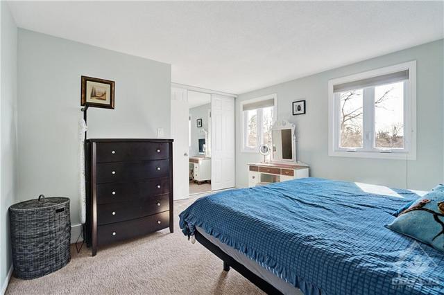 1462 Bryson Lane, Townhouse with 3 bedrooms, 3 bathrooms and 2 parking in Ottawa ON | Image 16