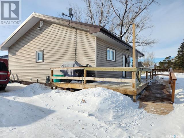 714 Railway Avenue, House detached with 3 bedrooms, 1 bathrooms and null parking in Pangman SK | Image 31