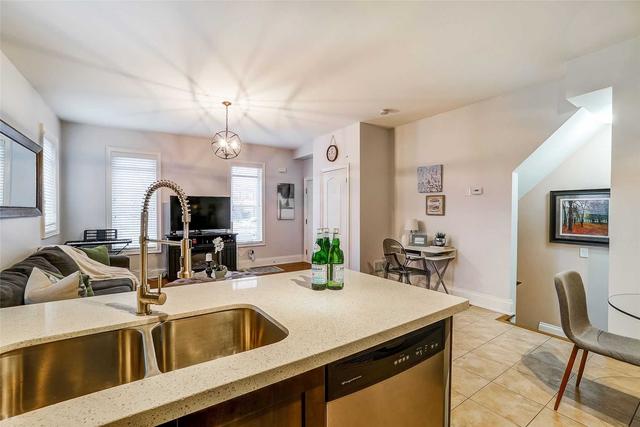 9 - 2964 Islington Ave, Townhouse with 2 bedrooms, 2 bathrooms and 1 parking in Toronto ON | Image 4