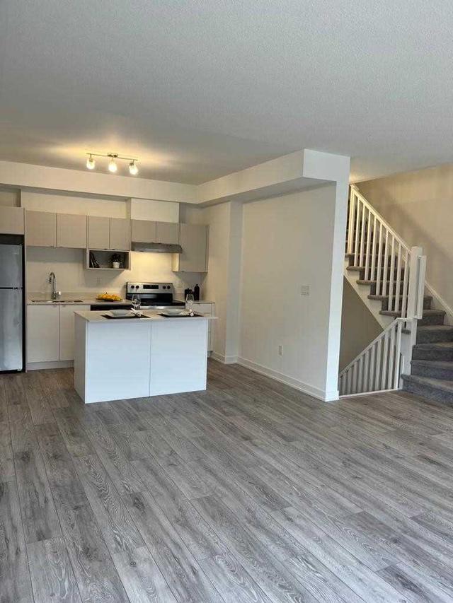 3171 Lotus, Townhouse with 2 bedrooms, 3 bathrooms and 2 parking in Burlington ON | Image 20