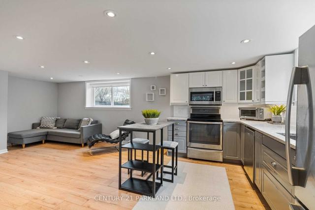 22 Dodge Rd, House detached with 4 bedrooms, 3 bathrooms and 2 parking in Toronto ON | Image 20
