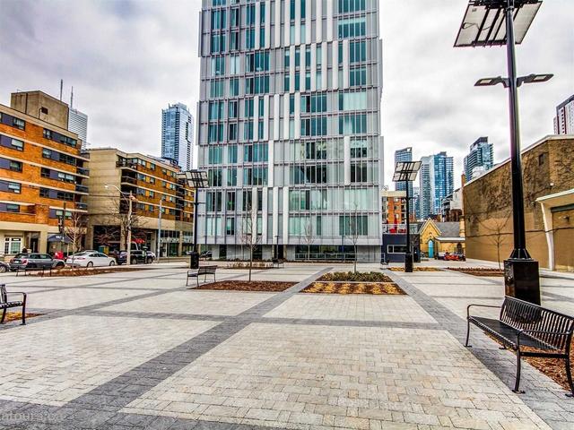 404 - 50 Mccaul St, Condo with 2 bedrooms, 1 bathrooms and 0 parking in Toronto ON | Image 24
