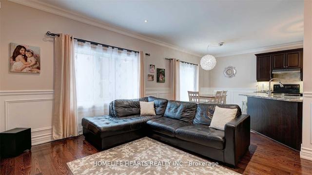 653 Caldwell Cres, House detached with 4 bedrooms, 4 bathrooms and 6 parking in Milton ON | Image 14