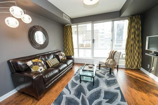 609 - 220 Victoria St, Condo with 1 bedrooms, 1 bathrooms and 0 parking in Toronto ON | Image 12