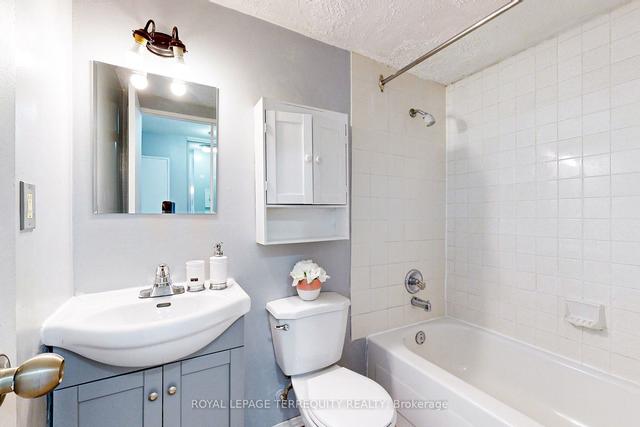 1201 - 2645 Kipling Ave, Condo with 1 bedrooms, 1 bathrooms and 1 parking in Toronto ON | Image 9
