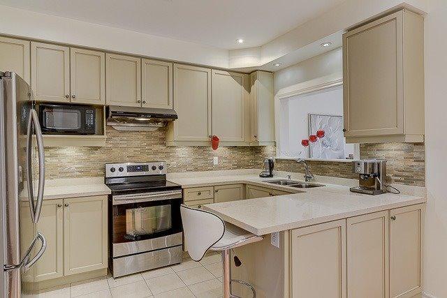 27 Borjana Blvd, House semidetached with 3 bedrooms, 4 bathrooms and 3 parking in Vaughan ON | Image 4