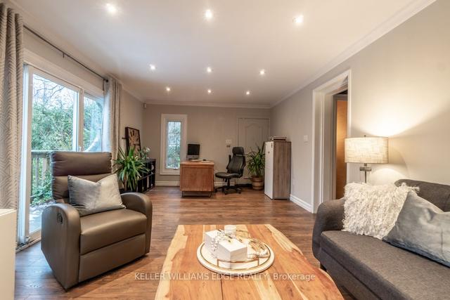 29 Queensdale Ave E, House detached with 2 bedrooms, 2 bathrooms and 2 parking in Hamilton ON | Image 8