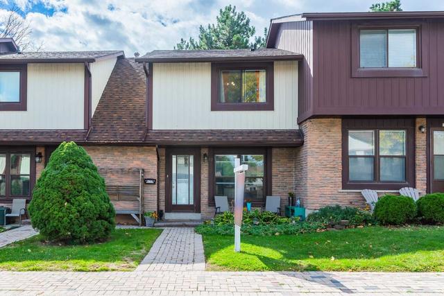27 - 6650 Falconer Dr, Townhouse with 3 bedrooms, 2 bathrooms and 1 parking in Mississauga ON | Image 1