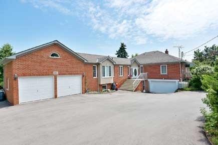 3031 Cedar Springs Rd, House detached with 3 bedrooms, 4 bathrooms and 10 parking in Burlington ON | Image 3