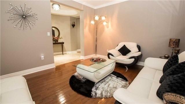 3156 Stocksbridge Ave, House detached with 4 bedrooms, 5 bathrooms and 2 parking in Oakville ON | Image 2
