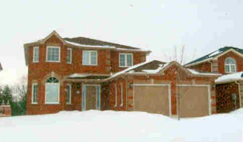 45 White Elm Rd, House detached with 4 bedrooms, 3 bathrooms and 4 parking in Barrie ON | Image 1