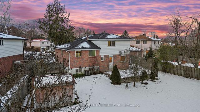 15 Baker Cres, House detached with 3 bedrooms, 2 bathrooms and 7 parking in Barrie ON | Image 38