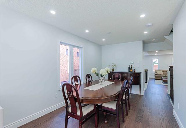 50 Baffin Crt, House attached with 3 bedrooms, 4 bathrooms and 3 parking in Richmond Hill ON | Image 39