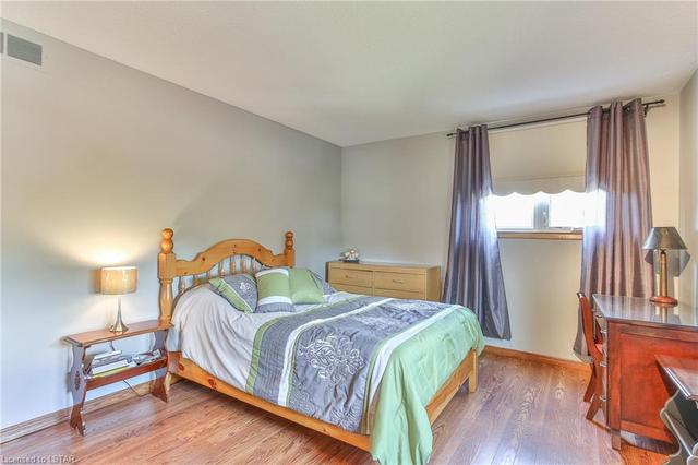 30 Anne Street E, House detached with 3 bedrooms, 3 bathrooms and 8 parking in Aylmer ON | Image 27