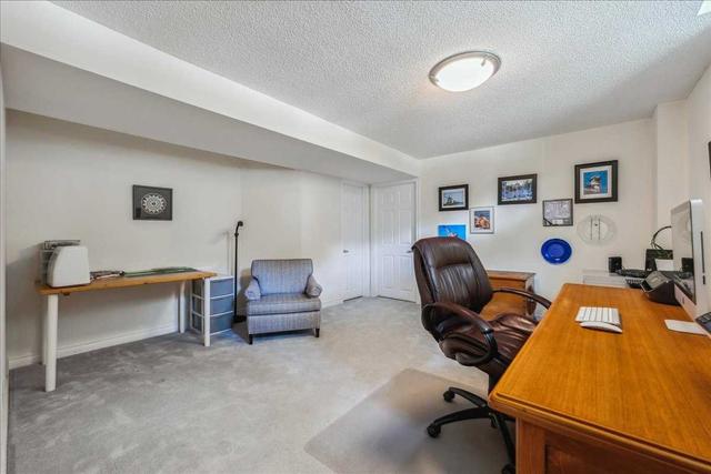 34 - 223 Rebecca St, Condo with 2 bedrooms, 3 bathrooms and 2 parking in Oakville ON | Image 25