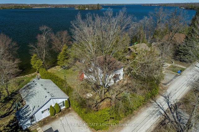 1682 Poplar Point Rd S, House detached with 3 bedrooms, 1 bathrooms and 3 parking in Selwyn ON | Image 1
