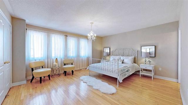 46 Danpatrick Dr, House detached with 4 bedrooms, 5 bathrooms and 4 parking in Richmond Hill ON | Image 8