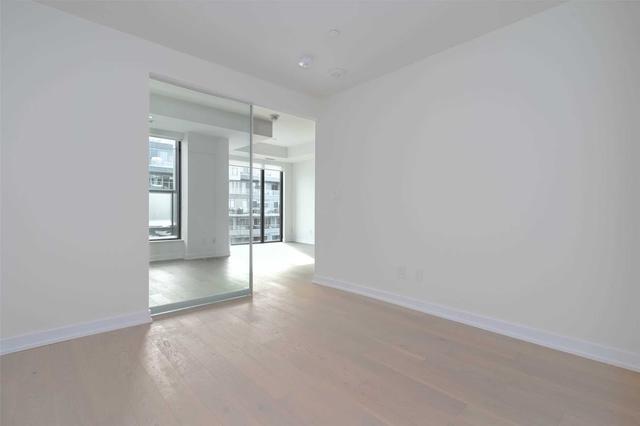 806 - 840 St Clair Ave W, Condo with 2 bedrooms, 2 bathrooms and 1 parking in Toronto ON | Image 9