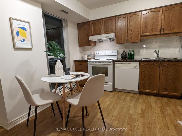 403 - 60 Town Centre Crt, Condo with 1 bedrooms, 1 bathrooms and 1 parking in Toronto ON | Image 11