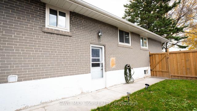 1358 Poprad Ave, House detached with 3 bedrooms, 1 bathrooms and 1 parking in Pickering ON | Image 17