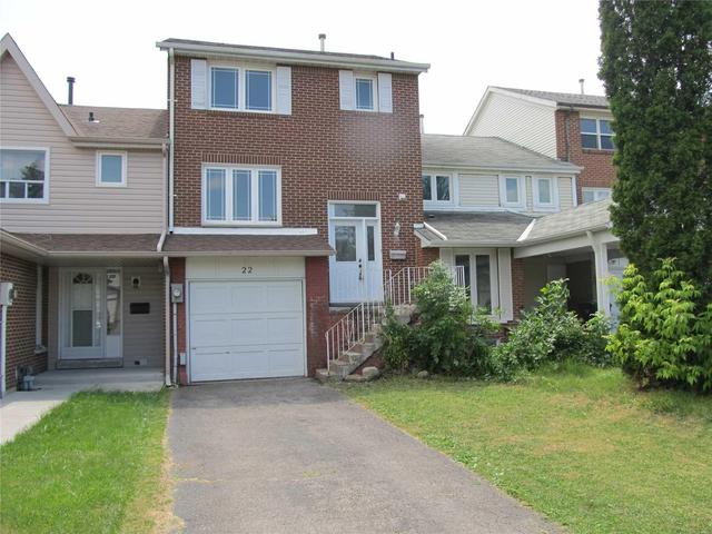 22 Kincaid Crt, House attached with 3 bedrooms, 2 bathrooms and 3 parking in Brampton ON | Image 1