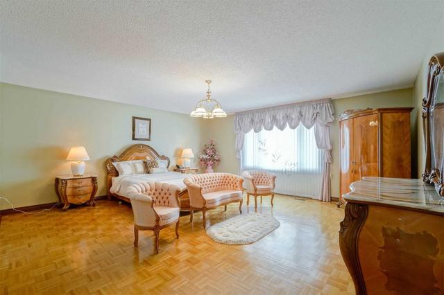 1445 Brentano Blvd, House detached with 4 bedrooms, 4 bathrooms and 6 parking in Mississauga ON | Image 8
