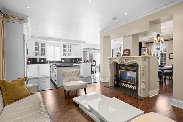 149 Glen Park Ave, House detached with 5 bedrooms, 5 bathrooms and 6 parking in Toronto ON | Image 35