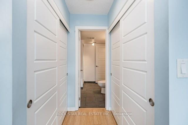 th 10 - 208 Niagara St, Townhouse with 3 bedrooms, 2 bathrooms and 1 parking in Toronto ON | Image 9