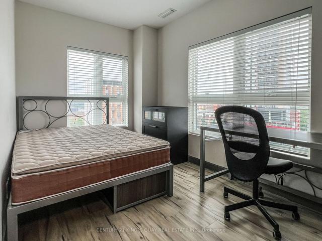 1117 - 258a Sunview St, Condo with 2 bedrooms, 2 bathrooms and 0 parking in Waterloo ON | Image 2