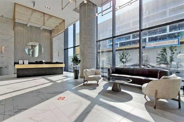 5706 - 5 Buttermill Ave, Condo with 2 bedrooms, 2 bathrooms and 0 parking in Vaughan ON | Image 5