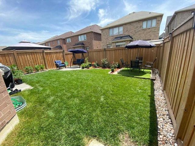 86 Ledger Point Cres, House semidetached with 4 bedrooms, 3 bathrooms and 2 parking in Brampton ON | Image 20